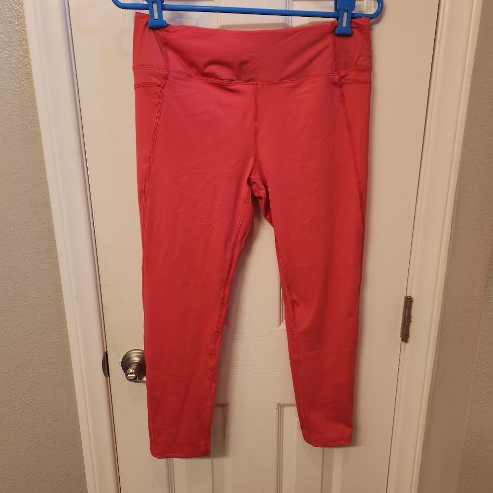 Virus leggings size L